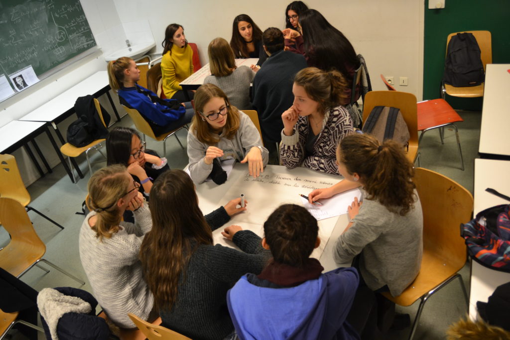 Rendez-vous des Jeunes Mathématiciennes à l'ENS Lyon - Filles & Maths